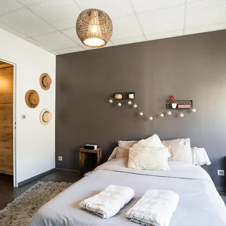Charmant Logement Villefranche Apartment